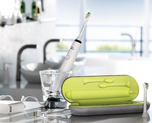 Philips Sonicare DiamondClean HX6942 / 04 - een modern tandenborstelmodel