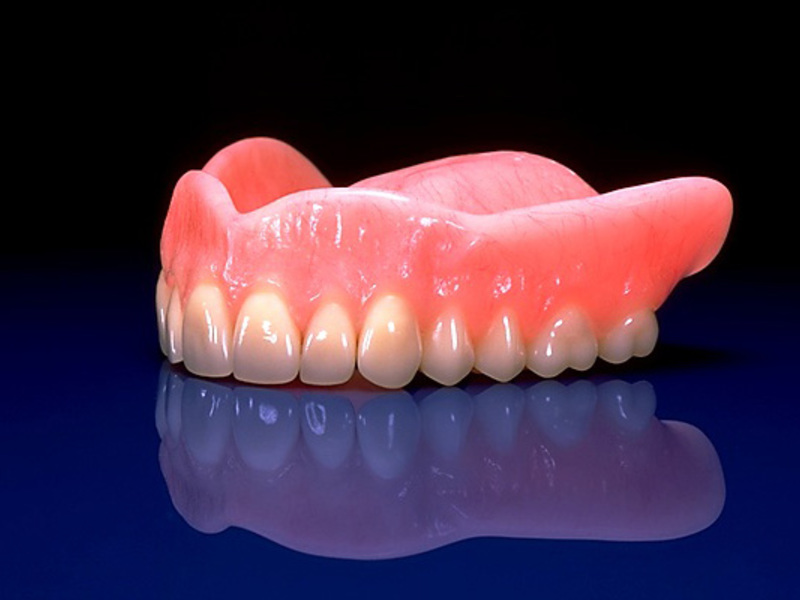 Volledig nylon prothese Hoe een nylon prothese te installeren
